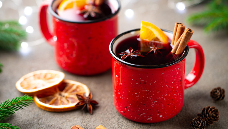 mulled wine,christmas,christmas recipes,traditional recipes,