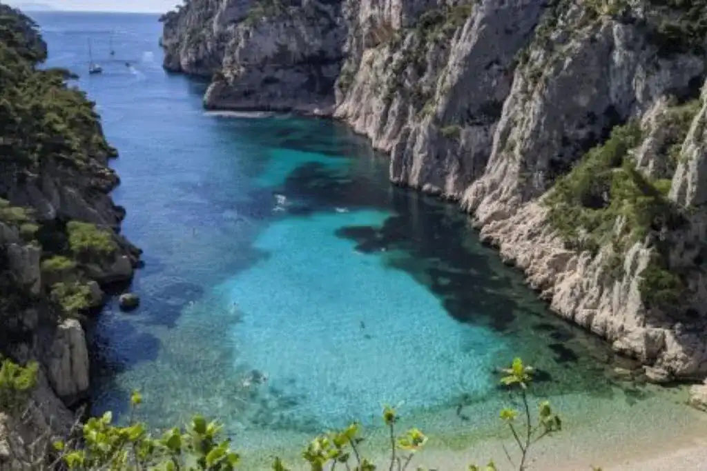 Relax On The Beaches Of Cassis